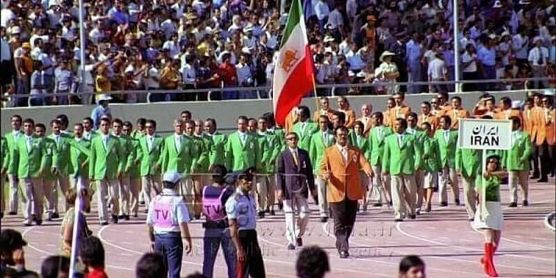 Flag carrier for the Iranian Olympic delegation